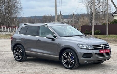Volkswagen Touareg III, 2011 год, 2 290 000 рублей, 1 фотография