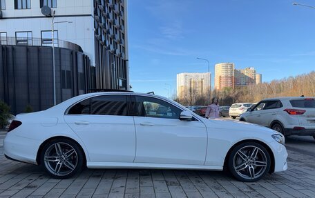 Mercedes-Benz E-Класс, 2017 год, 3 350 000 рублей, 4 фотография