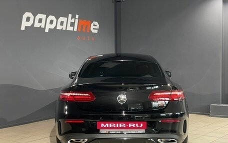 Mercedes-Benz E-Класс, 2019 год, 4 699 000 рублей, 4 фотография