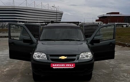 Chevrolet Niva I рестайлинг, 2016 год, 715 000 рублей, 11 фотография