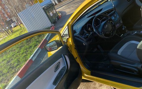 KIA cee'd III, 2015 год, 1 400 000 рублей, 14 фотография