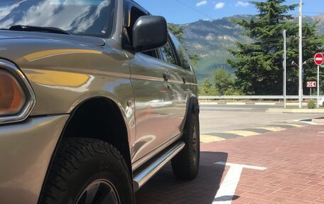 Mitsubishi Pajero Sport II рестайлинг, 2006 год, 650 000 рублей, 4 фотография