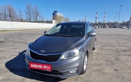 KIA Rio III рестайлинг, 2015 год, 850 000 рублей, 2 фотография