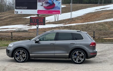 Volkswagen Touareg III, 2011 год, 2 290 000 рублей, 11 фотография