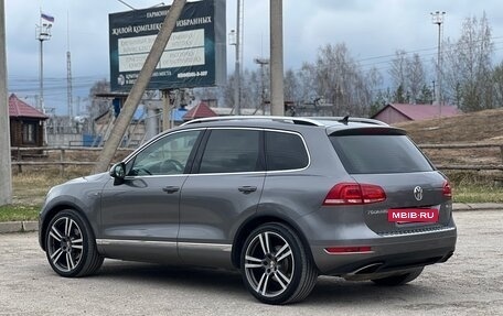Volkswagen Touareg III, 2011 год, 2 290 000 рублей, 9 фотография
