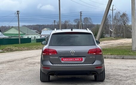 Volkswagen Touareg III, 2011 год, 2 290 000 рублей, 7 фотография