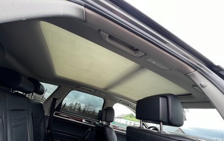 Volkswagen Touareg III, 2011 год, 2 290 000 рублей, 29 фотография