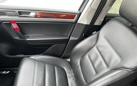 Volkswagen Touareg III, 2011 год, 2 290 000 рублей, 19 фотография