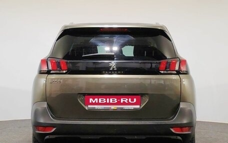 Peugeot 5008 II, 2018 год, 1 850 000 рублей, 6 фотография