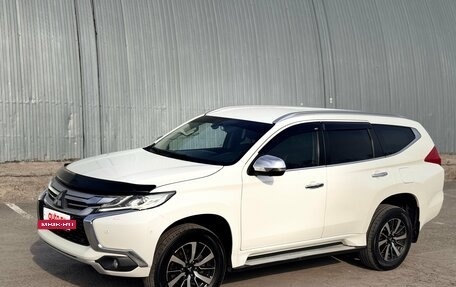 Mitsubishi Pajero Sport III рестайлинг, 2016 год, 2 799 000 рублей, 11 фотография