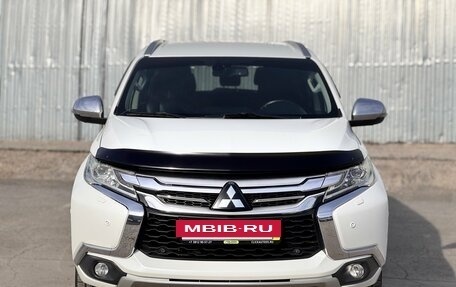 Mitsubishi Pajero Sport III рестайлинг, 2016 год, 2 799 000 рублей, 8 фотография