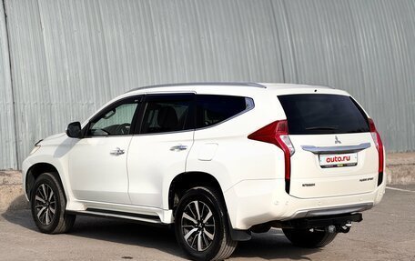 Mitsubishi Pajero Sport III рестайлинг, 2016 год, 2 799 000 рублей, 18 фотография