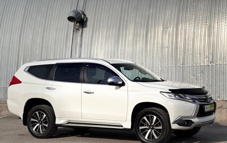 Mitsubishi Pajero Sport III рестайлинг, 2016 год, 2 799 000 рублей, 24 фотография