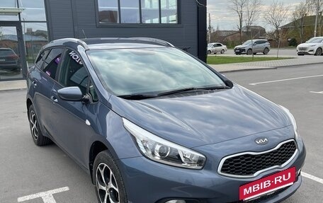 KIA cee'd III, 2013 год, 970 000 рублей, 2 фотография