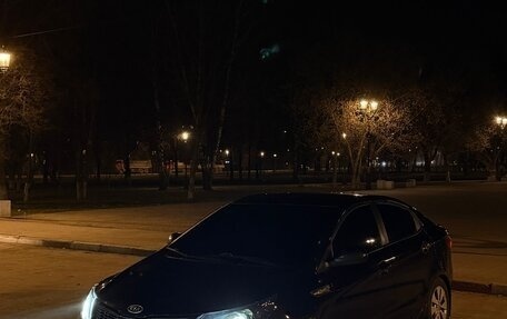 KIA Rio III рестайлинг, 2013 год, 750 000 рублей, 1 фотография