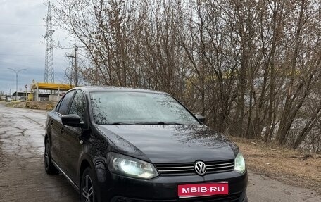 Volkswagen Polo VI (EU Market), 2013 год, 520 000 рублей, 1 фотография