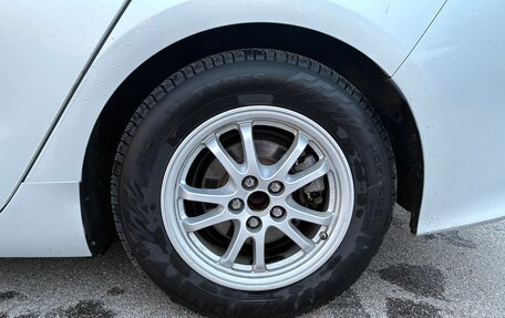 Toyota Prius IV XW50, 2018 год, 2 200 000 рублей, 20 фотография