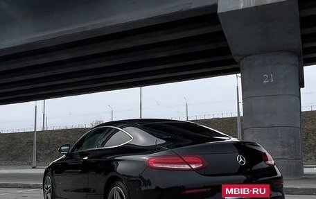 Mercedes-Benz C-Класс, 2018 год, 2 800 000 рублей, 5 фотография