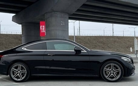 Mercedes-Benz C-Класс, 2018 год, 2 800 000 рублей, 8 фотография