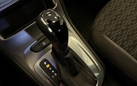 Opel Astra, 2022 год, 1 750 000 рублей, 17 фотография