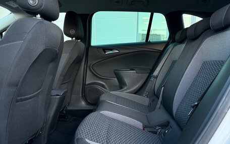 Opel Astra, 2022 год, 1 750 000 рублей, 20 фотография