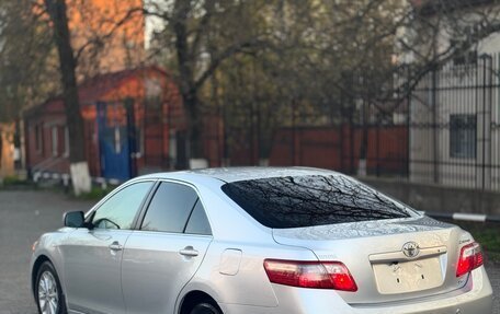 Toyota Camry, 2007 год, 900 000 рублей, 5 фотография