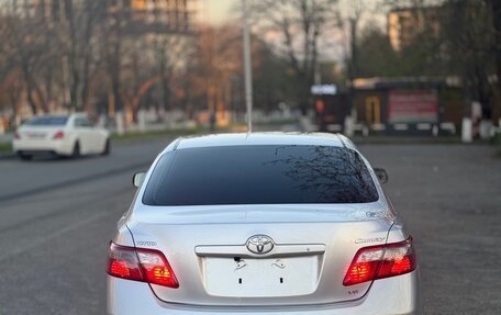 Toyota Camry, 2007 год, 900 000 рублей, 6 фотография