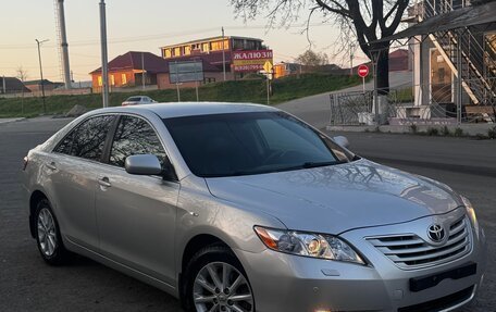 Toyota Camry, 2007 год, 900 000 рублей, 10 фотография