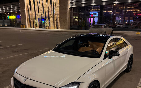 Mercedes-Benz CLS, 2011 год, 1 850 000 рублей, 3 фотография