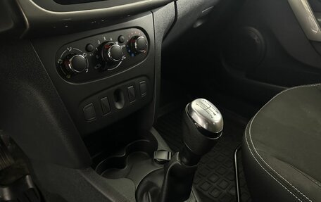 Renault Sandero II рестайлинг, 2021 год, 1 250 000 рублей, 13 фотография