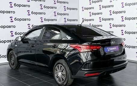 Hyundai Solaris II рестайлинг, 2021 год, 1 170 000 рублей, 4 фотография