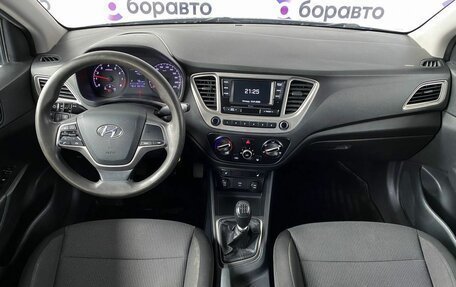 Hyundai Solaris II рестайлинг, 2021 год, 1 170 000 рублей, 7 фотография