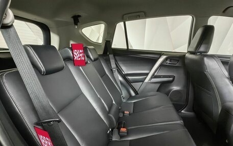 Toyota RAV4, 2018 год, 2 489 000 рублей, 16 фотография