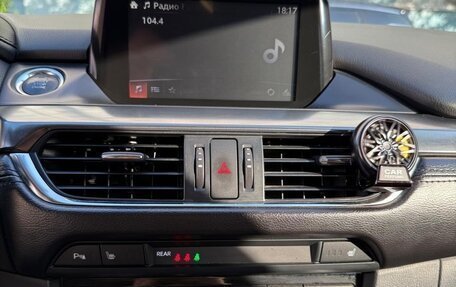 Mazda 6, 2016 год, 1 850 000 рублей, 11 фотография