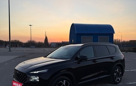 Hyundai Santa Fe IV, 2021 год, 4 600 000 рублей, 6 фотография