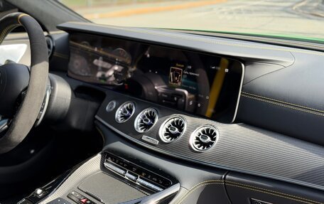 Mercedes-Benz AMG GT I рестайлинг, 2022 год, 21 000 000 рублей, 25 фотография