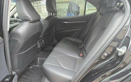 Toyota Camry, 2018 год, 2 700 000 рублей, 12 фотография