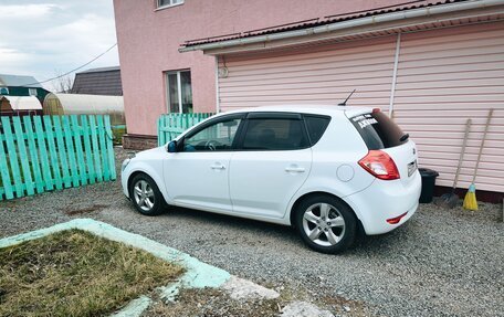 KIA cee'd I рестайлинг, 2012 год, 850 000 рублей, 10 фотография