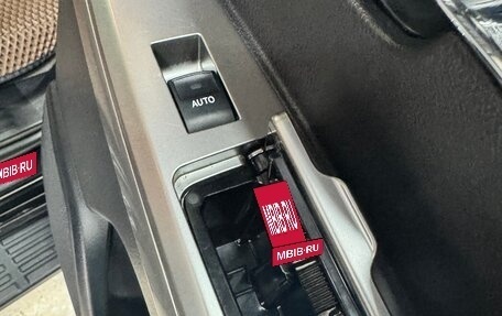 Toyota Land Cruiser 200, 2015 год, 4 450 000 рублей, 9 фотография