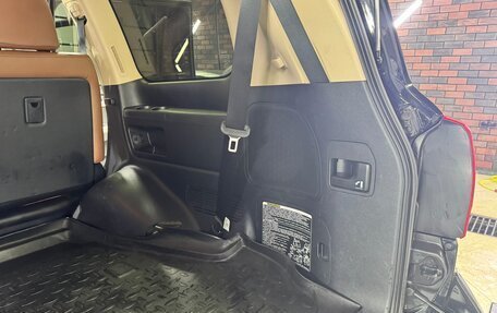 Toyota Land Cruiser 200, 2015 год, 4 450 000 рублей, 18 фотография