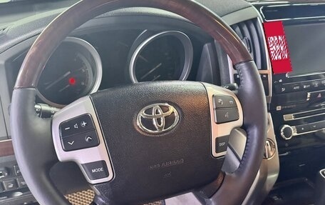 Toyota Land Cruiser 200, 2015 год, 4 450 000 рублей, 34 фотография