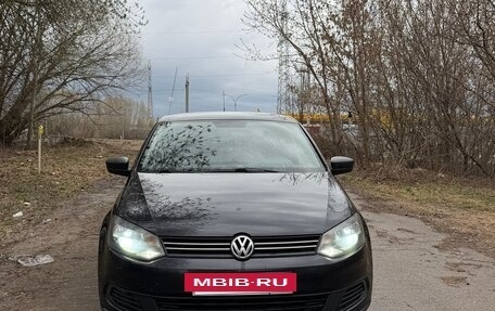 Volkswagen Polo VI (EU Market), 2013 год, 520 000 рублей, 2 фотография