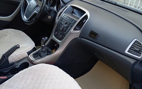 Opel Astra J, 2011 год, 950 000 рублей, 7 фотография