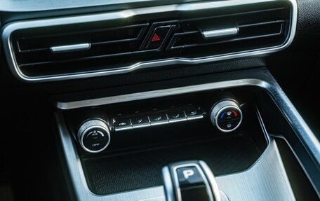 Geely Coolray I, 2021 год, 1 700 000 рублей, 22 фотография