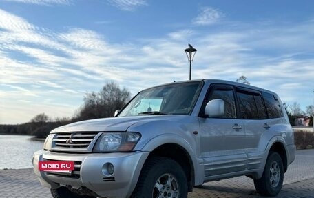 Mitsubishi Pajero III рестайлинг, 2000 год, 560 000 рублей, 4 фотография