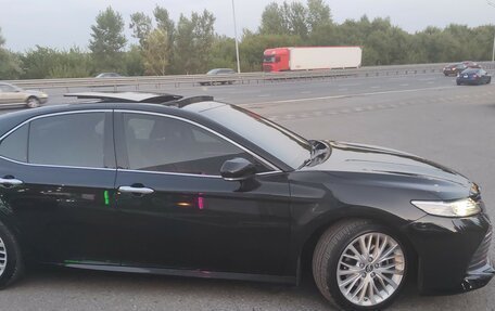 Toyota Camry, 2018 год, 2 500 000 рублей, 7 фотография