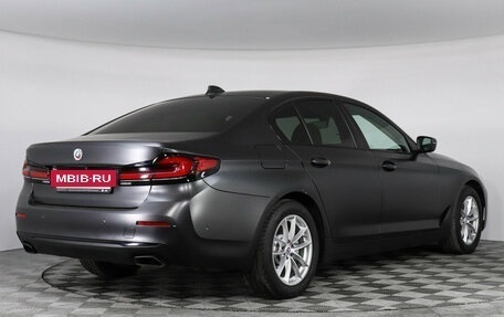 BMW 5 серия, 2021 год, 4 299 000 рублей, 2 фотография