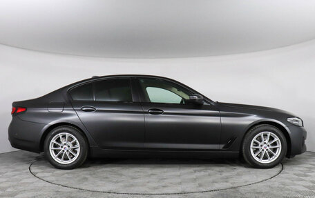 BMW 5 серия, 2021 год, 4 299 000 рублей, 6 фотография