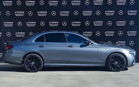 Mercedes-Benz E-Класс, 2021 год, 5 300 000 рублей, 4 фотография