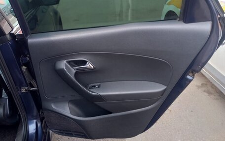 Volkswagen Polo VI (EU Market), 2012 год, 460 000 рублей, 5 фотография